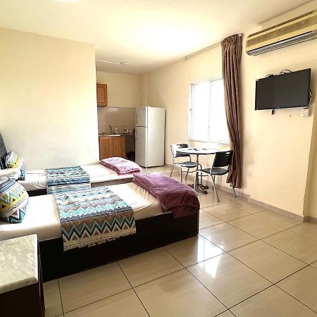 Al Qatal Building Appartement Al Qastal Buitenkant foto